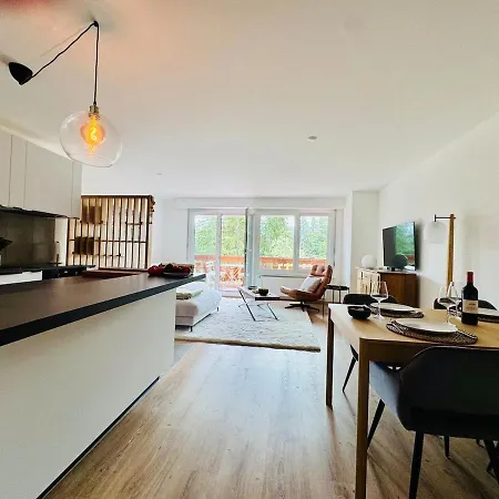 Un Refuge Calme Et Elegant Dans Les Montagnes 아파트 *
